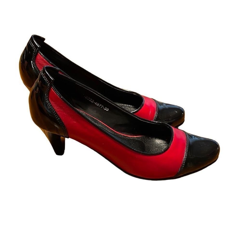 Ver Giovanni red leather & black patent leather Italian classic pumps size 39